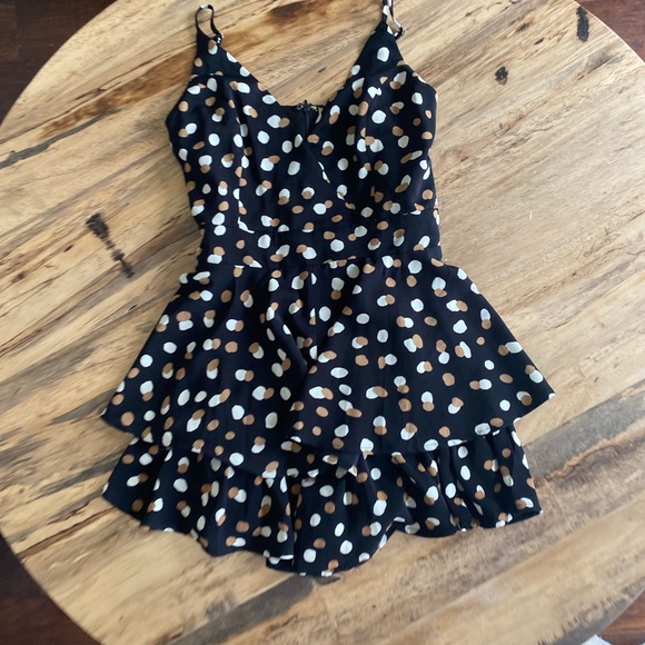 Lizard Thicket polka dot romper! Brand new never worn! Wraps around the back! - Picture 3 of 10